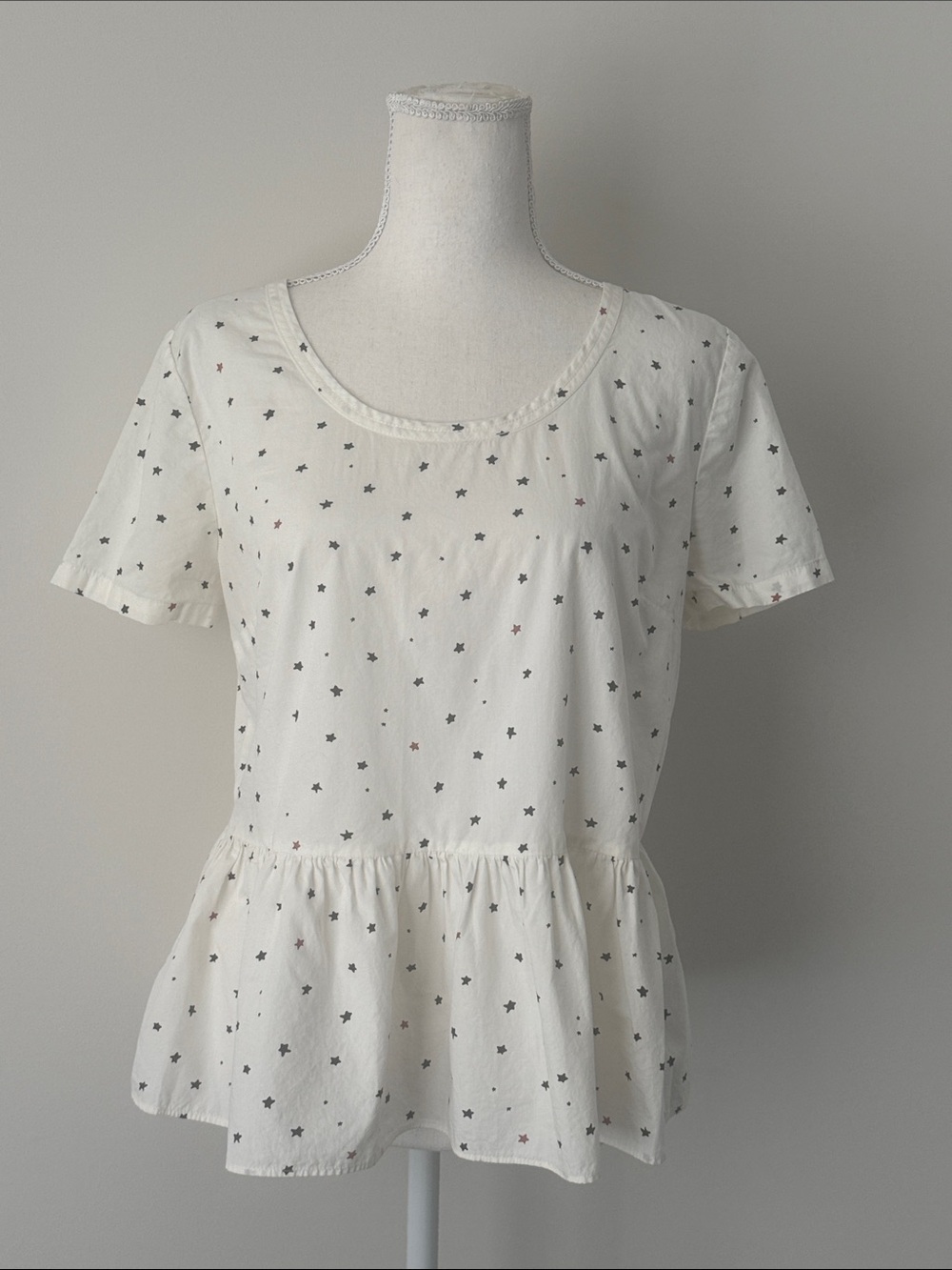 Melrose & Market Peplum Loose Fit Top Size small